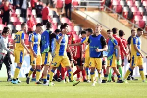 ΑΠΟΕΛ Κ19/Ο Σατσιάς "κάρφωσε" την Καμπάλα και ΠΡΟΚΡΙΘΗΚΕ! (φώτος)