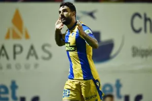 Άστραψε και βρόντηξε στο "Αμμόχωστος"! (φώτος)