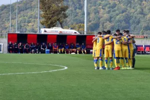 ΑΠΟΕΛ Κ19/Ο Σατσιάς "κάρφωσε" την Καμπάλα και ΠΡΟΚΡΙΘΗΚΕ! (φώτος)