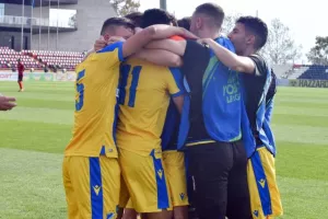 ΑΠΟΕΛ Κ19/Ο Σατσιάς "κάρφωσε" την Καμπάλα και ΠΡΟΚΡΙΘΗΚΕ! (φώτος)