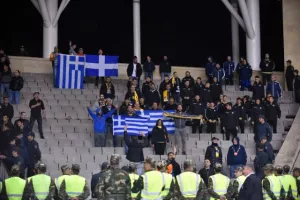 Πρώτος βαθμός και... ζωντανό το ΑΠΟΕΛ (φώτος)