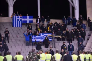 Πρώτος βαθμός και... ζωντανό το ΑΠΟΕΛ (φώτος)