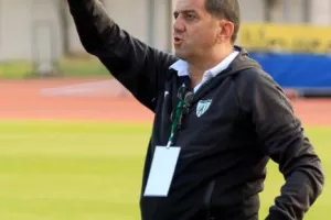ΕΥΚΟΛΗ πρόκριση για τον Εθνικό... (φώτος)