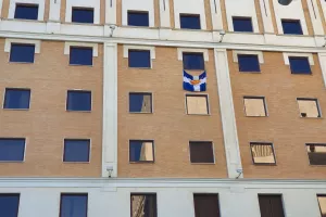 Η σημαία πήγε (και) στη Σεβίλλη 