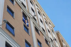 Η σημαία πήγε (και) στη Σεβίλλη 