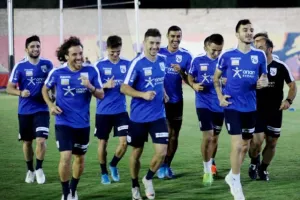 (ΦΩΤΟΣ) Ξεκίνησε για Ρωσία η Εθνική
