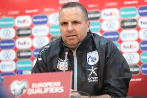 ΣΙΜΟΝ: "Δεν θέλουμε να είναι μια ταινία που ξέρεις το τέλος"