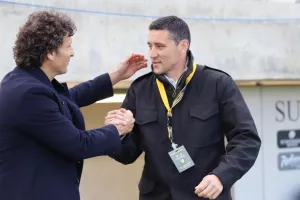 Φίλοι... 