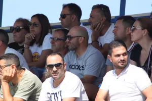 Πρώτη του μήνα στα γήπεδα
