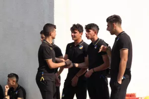 (ΦΩΤΟΣ) Κ17 ΑΠΟΕΛ/πριν την σέντρα