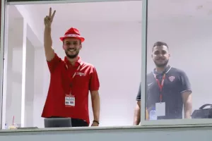 Ανατροπή στην ανατροπή και ΝΕΑ ΣΑΛΑΜΙΝΑ! (φώτος)