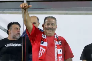 Ανατροπή στην ανατροπή και ΝΕΑ ΣΑΛΑΜΙΝΑ! (φώτος)