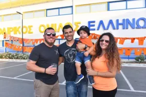Οι ΕΚΠΛΗΞΕΙΣ από το πάρτι των Πορτοκαλί (βίντεο/φώτος)
