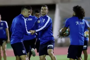 Έχει βλέψεις για Αρτυματά