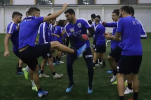ΕΘΝΙΚΗ/Προπόνηση σε κλειστό! (Φώτος)
