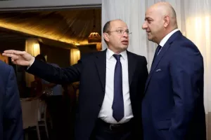 Δεξίωση και... ευχή από ΚΟΥΜΑ (φώτος)