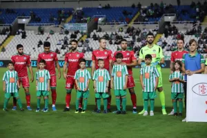 Ψυχωμένος βαθμός για Ολυμπιακό κόντρα στην Ομόνοια! (φώτος)