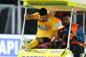Έκλαψε στον πάγκο ο Γκοντάλ