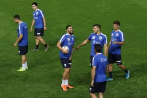 ΟΛΟΙ ΜΕΣΑ για Ρωσία (βίντεο/φώτος)