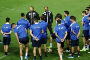 ΟΛΟΙ ΜΕΣΑ για Ρωσία (βίντεο/φώτος)