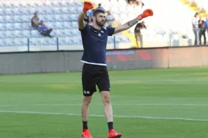 Συγκάτοικοι στην κορυφή... με ισοπαλία (φώτος)