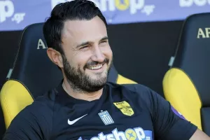 "Παρακολούθα τη συνέχεια μικρούλη. Θα εκτεθείς!!!"