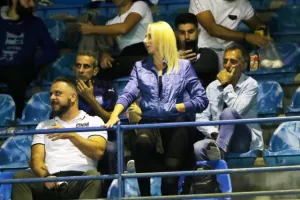 ΚΙΤΡΙΝΟ με ανατροπή και... άλμα η ΑΕΛ (φώτος)