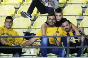 ΚΙΤΡΙΝΟ με ανατροπή και... άλμα η ΑΕΛ (φώτος)