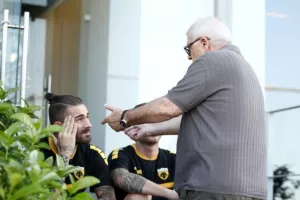 Μελισσανίδης σε Λιβάγια: «Είπαμε, καλός παίκτης, αλλά...»