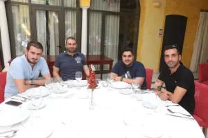 ΑΠΟΕΛ/ Το γεύμα σε ΜΜΕ και χορηγούς (φώτος)