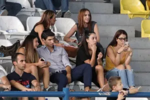 (Φώτος) Πήρε το Σούπερ Καπ ο Κεραυνός