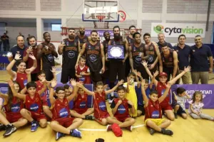 (Φώτος) Πήρε το Σούπερ Καπ ο Κεραυνός