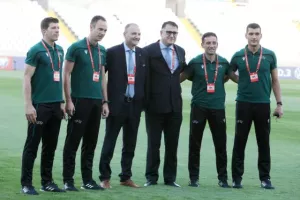 Εφιαλτική βραδιά και πεντάρα απ' την Ρωσία... (φώτος)