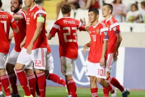 Εφιαλτική βραδιά και πεντάρα απ' την Ρωσία... (φώτος)