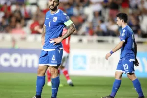 Εφιαλτική βραδιά και πεντάρα απ' την Ρωσία... (φώτος)