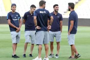 Τρίποντο με κακή-προβληματική-ανησυχητική εμφάνιση (φώτος)