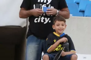 Τρίποντο με κακή-προβληματική-ανησυχητική εμφάνιση (φώτος)