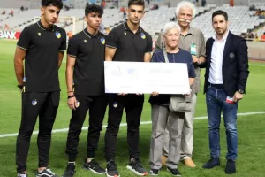 Τρίποντο με κακή-προβληματική-ανησυχητική εμφάνιση (φώτος)