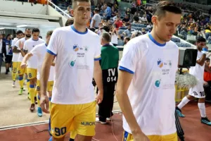 Τρίποντο με κακή-προβληματική-ανησυχητική εμφάνιση (φώτος)
