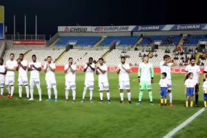 Τρίποντο με κακή-προβληματική-ανησυχητική εμφάνιση (φώτος)