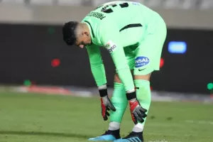 Τρίποντο με κακή-προβληματική-ανησυχητική εμφάνιση (φώτος)