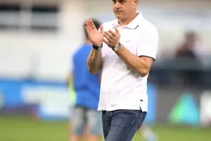 Συγκάτοικοι στην κορυφή... με ισοπαλία (φώτος)