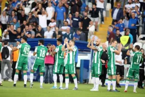 Συγκάτοικοι στην κορυφή... με ισοπαλία (φώτος)