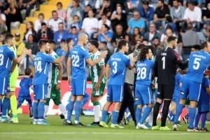 Συγκάτοικοι στην κορυφή... με ισοπαλία (φώτος)