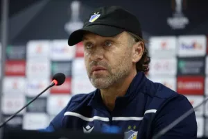 ΝΤΟΛ: "Είμαι σίγουρος πως θα πάρουμε βαθμούς/Τίποτα δεν με προβληματίζει!"