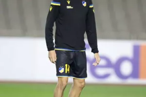 ΦΩΤΟΡΕΠΟΡΤΑΖ από Τ. Bahramov