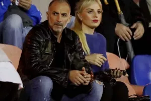 Με ΕΞΑΡΑ ήρθε η μοναξιά στην κορυφή! (φώτος)