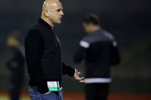 Με ΕΞΑΡΑ ήρθε η μοναξιά στην κορυφή! (φώτος)