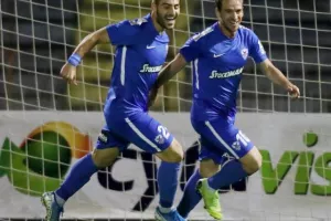Με ΕΞΑΡΑ ήρθε η μοναξιά στην κορυφή! (φώτος)