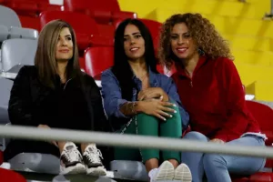 Για την εμφάνιση...